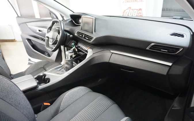 Peugeot 3008 cena 58900 przebieg: 247000, rok produkcji 2019 z Kazimierz Dolny małe 667